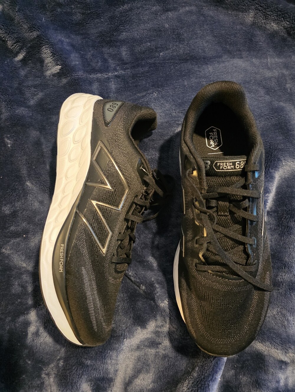 New Balance Men's Black Fresh Foam Running Shoes